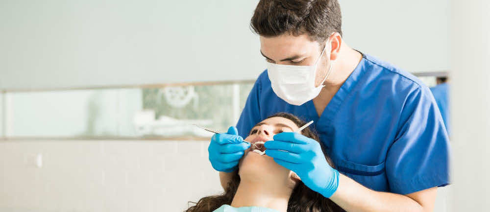 Dentist Dundas
